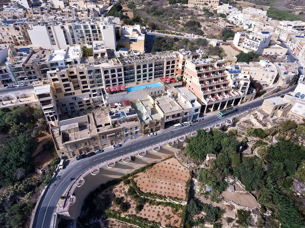 Grand Hotel Gozo Għajnsielem Esterno foto